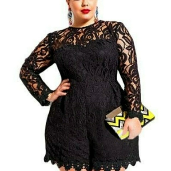 Elegant Lace Romper - Picture 1 of 3